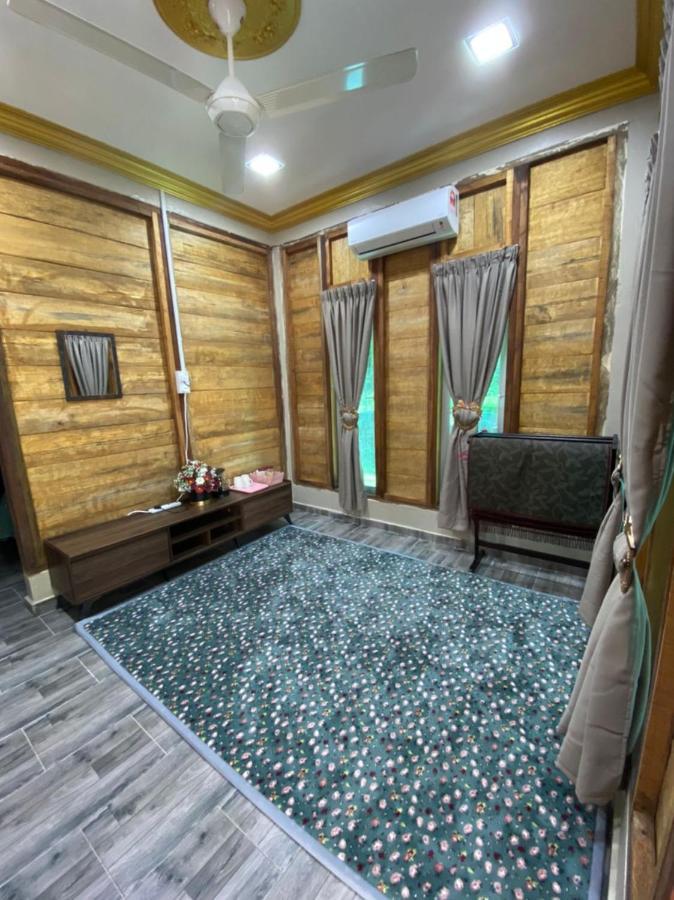 Homestay Dusun Ana Balun Slim River Exterior photo
